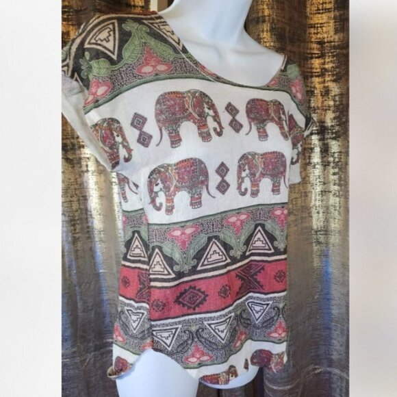 BOHEMIAN Elephant Woven Tunic Top - Picture 3 of 3